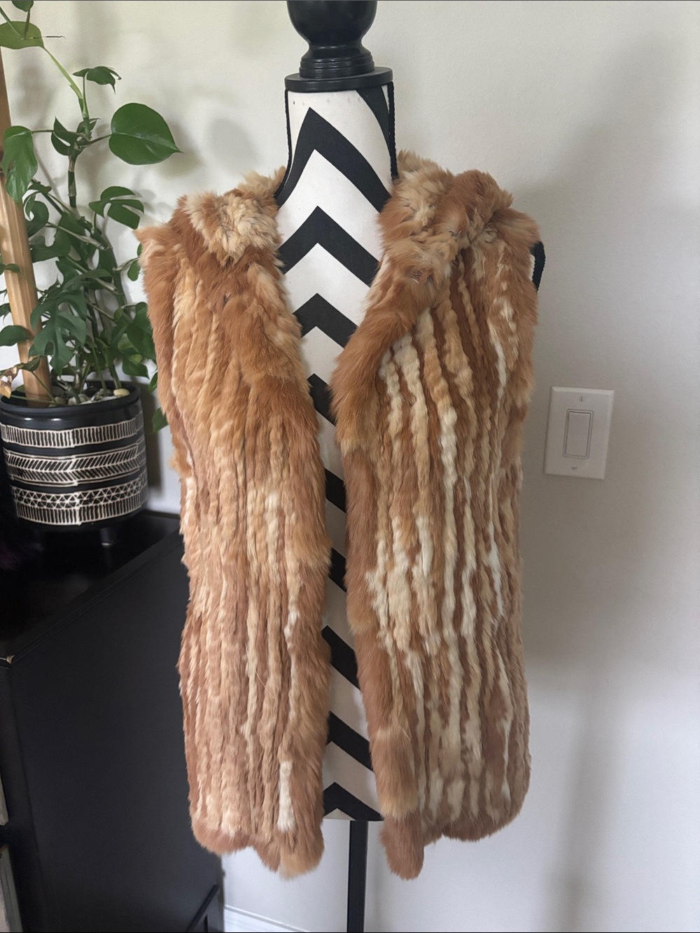 LaRok rabbit Fur Vest with hood  in Camel and Cream sz m